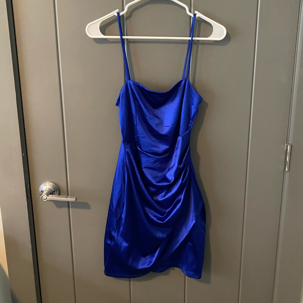 Medium royal blue dress